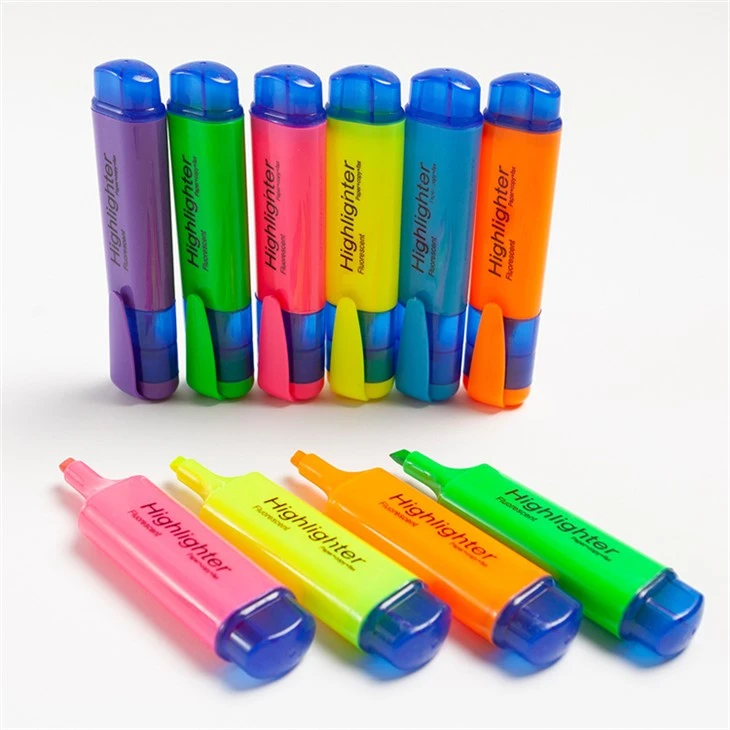 Phấn bắt sáng Candy Colorl